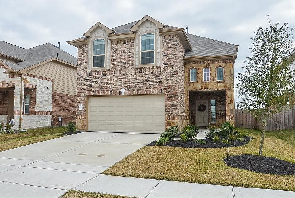 Great Floor plan and neighborhood, for an AMAZING price!