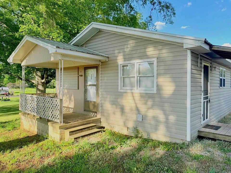 1st image of 406 Woolf Ave
