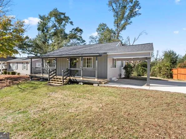 18 Watson Dr, Newnan, GA 30263