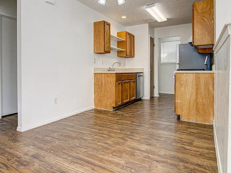 8110 W Gate Blvd #B — Photo 12