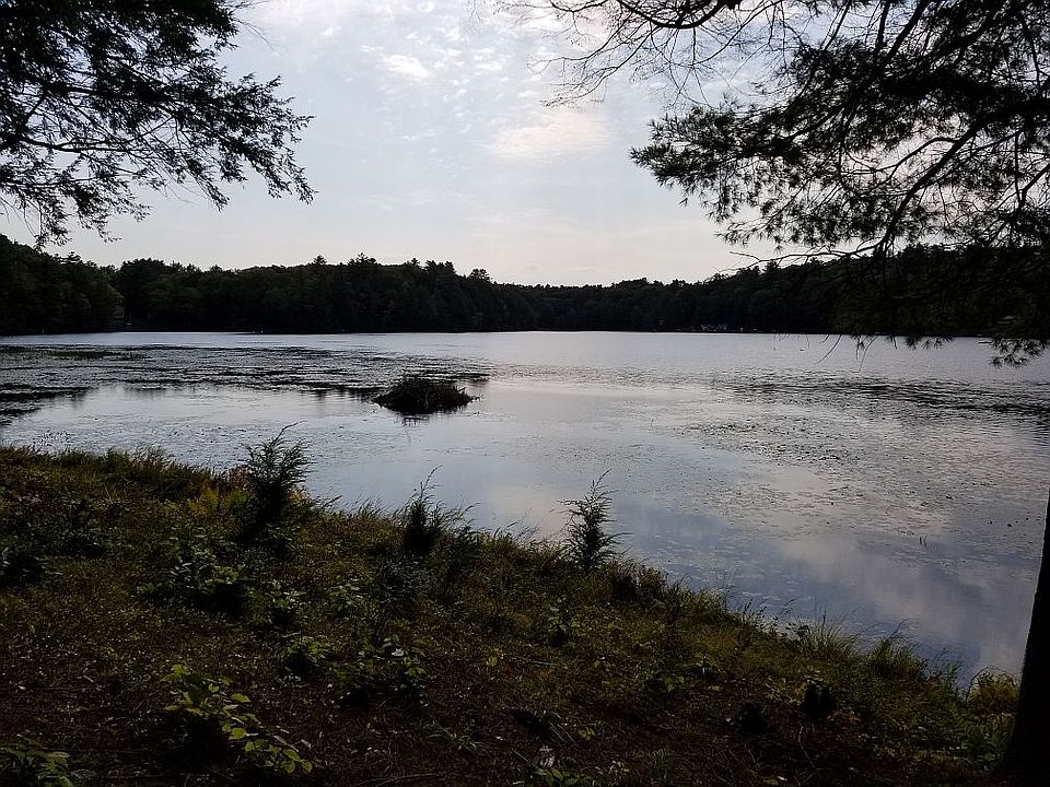 1st image of Copeland Pond Rd On