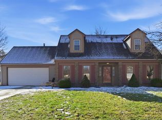 9417 Crystal Spring Dr, Fort Wayne, IN 46804