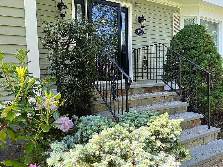 476 Wilson St — Photo 11