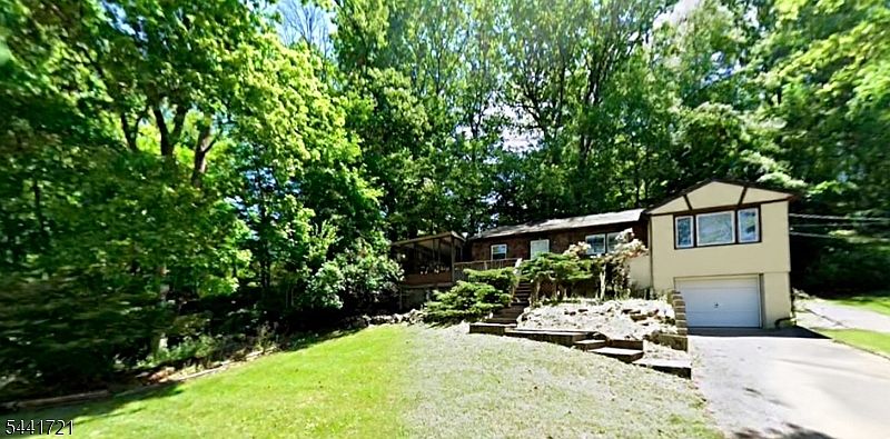 1st image of 46 Shore Rd