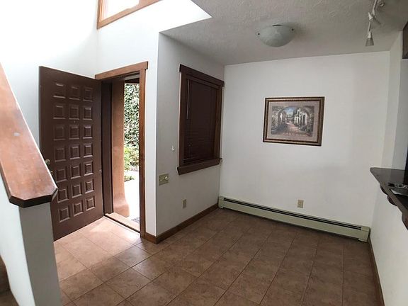 2nd image of 2389 Camino Capitan APT E