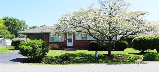 1st image of 3428 Leland Cir