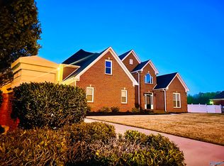 2001 Katie Dr SW, Decatur, AL 35603