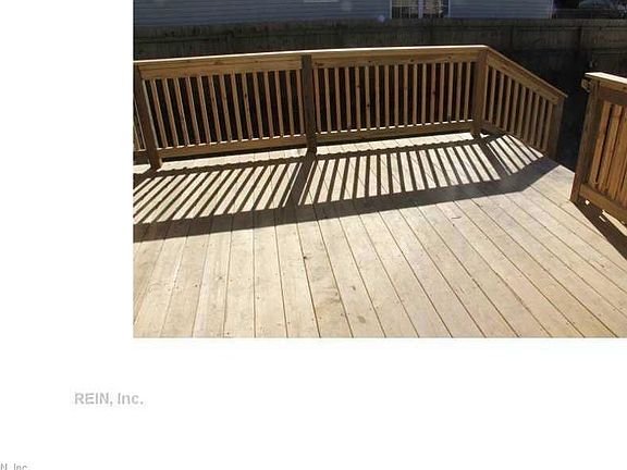 3rd image of 38 Noble St