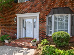 1060 Christmas Pl, Greensboro, NC 27410