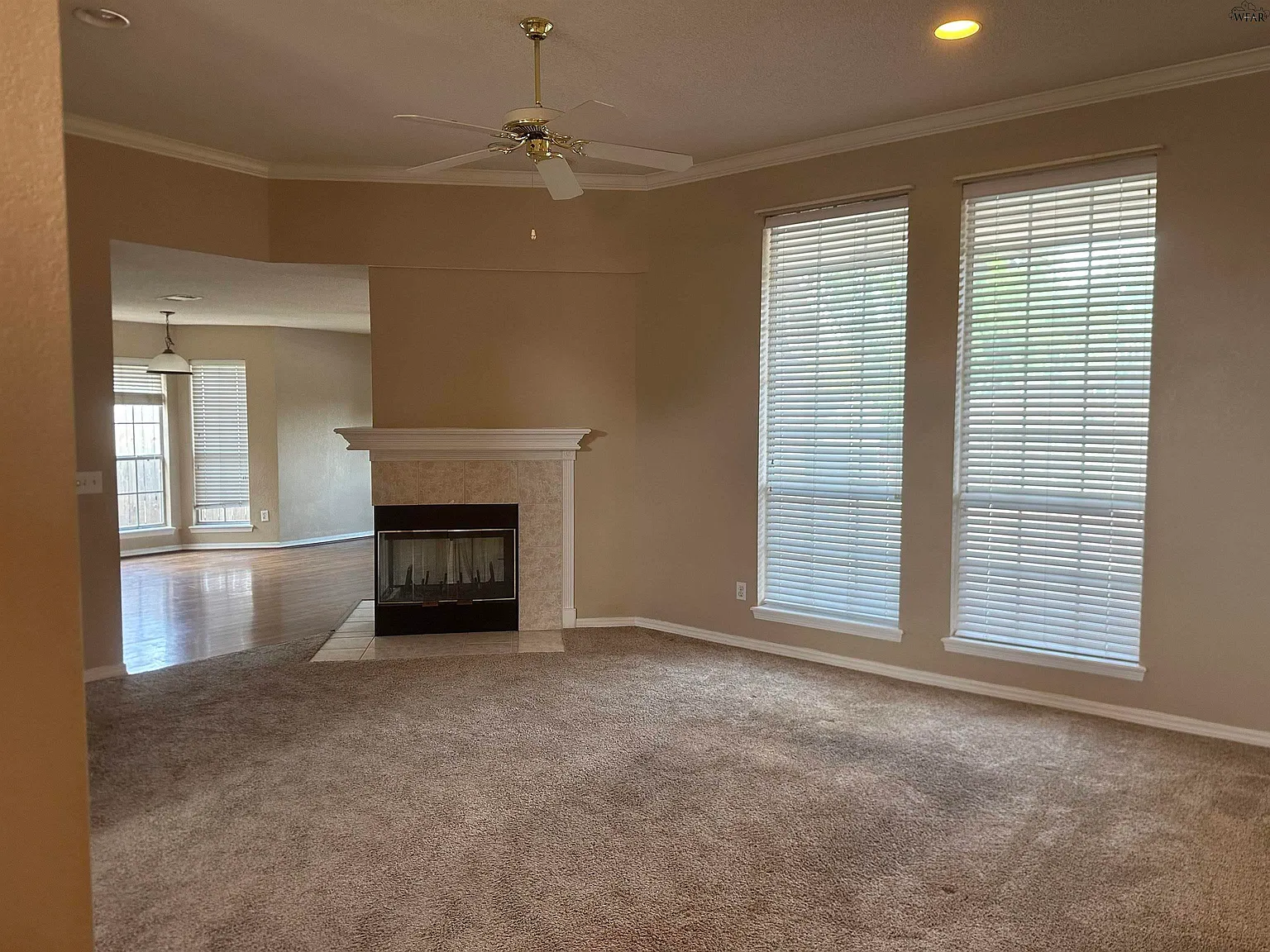 4 bed, 2.0 bath, 2107 sqft, $2,850 — Photo 3