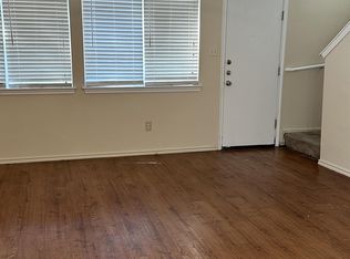 879 Sagewood Trl, San Marcos, TX 78666