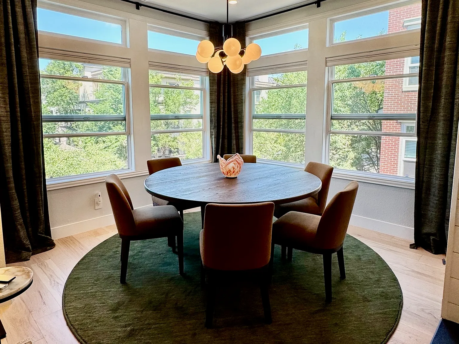 2 bed, 2.5 bath, 2012 sqft, $4,695 — Photo 4