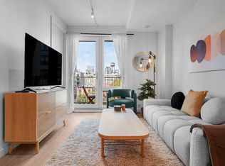 16 West St #513, Brooklyn, NY 11222