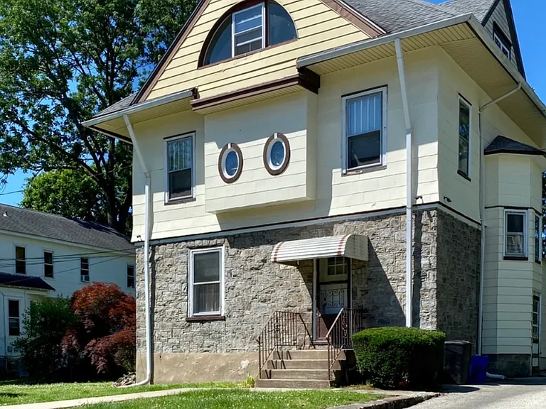 214 Garfield Ave #1 — Photo 9