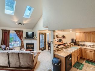 1206 24th Avenue Ct APT E, Milton, WA 98354