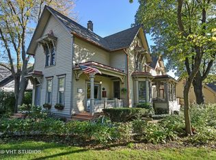 317 S 1st St, Dundee, IL 60118