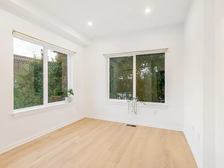 1627 Fontain St #PENTHOUSE — Photo 32
