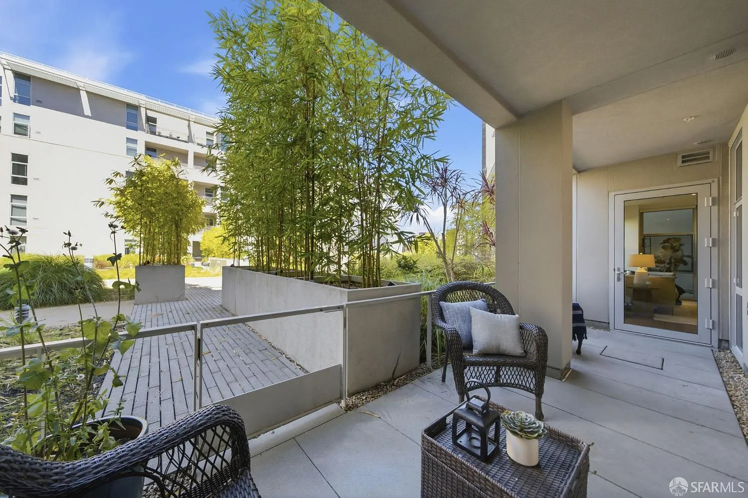235 Berry St APT 314 - Photo 5