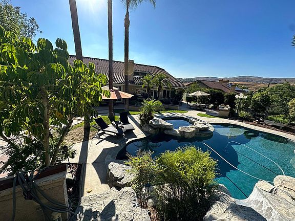 5th image of 4730 Blue Mountain Dr