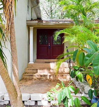 4th image of 1820 Pearwood Ct