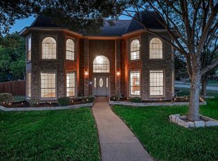 600 Bent Creek Dr, Desoto, TX 75115