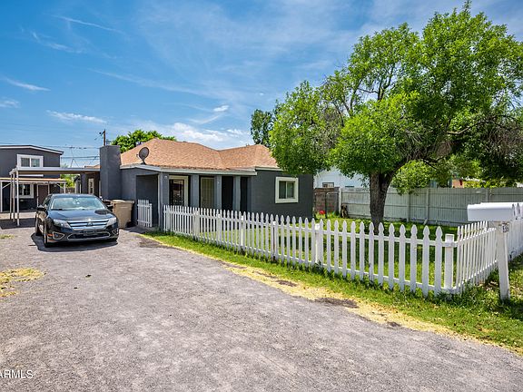 3rd image of 8361 W MADISON Street