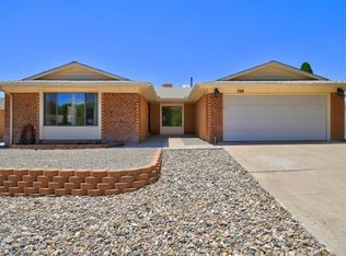 709 Monte Alto Dr NE, Albuquerque, NM 87123