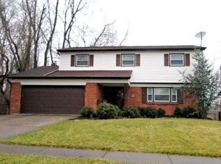 1174 Meadowind Ct, Cincinnati, OH 45231