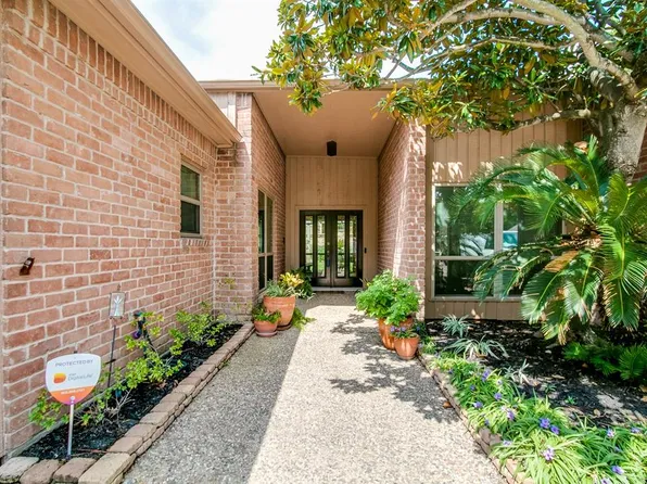 2234 Foreland Dr, Houston, TX 77077