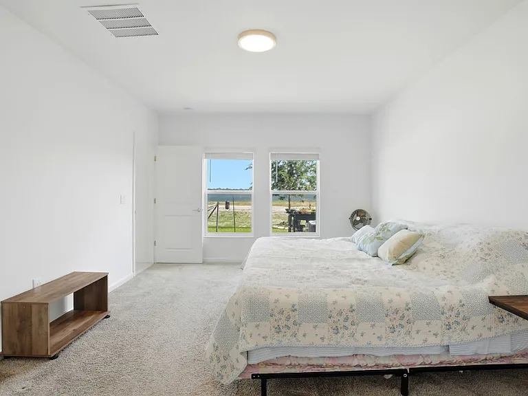 740 Trotters Dr — Photo 16