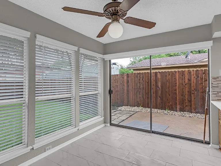 1906 Arvada Dr — Photo 14