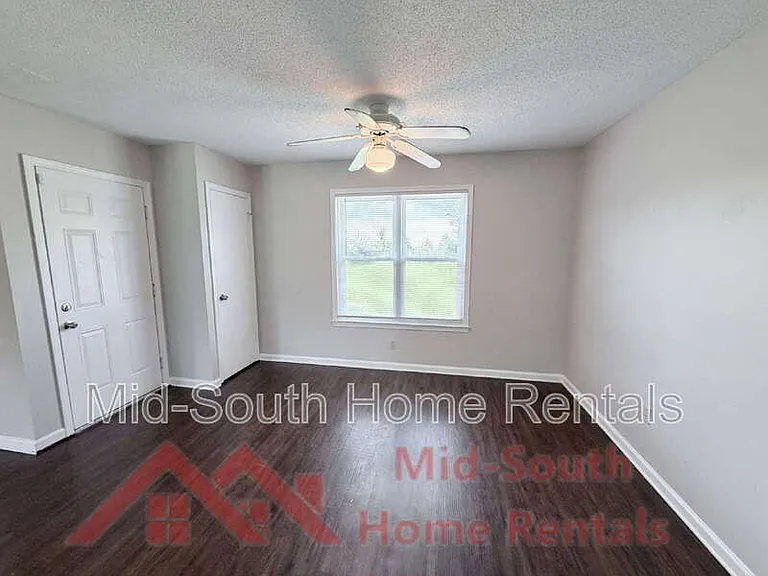7328 Hillshire Dr — Photo 12