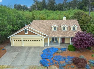 1475 N Cedar Creek Cir, Rockaway Beach, OR 97136