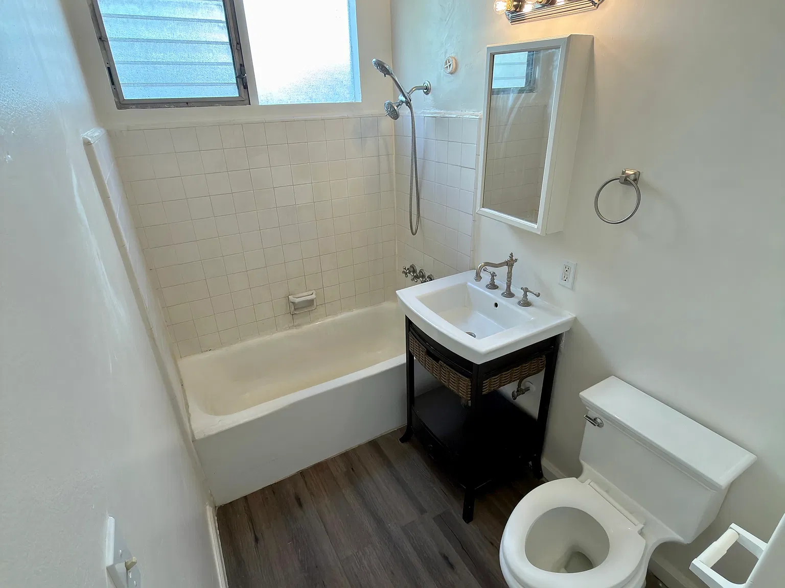 1 bed, 650 sqft, $1,900 — Photo 4