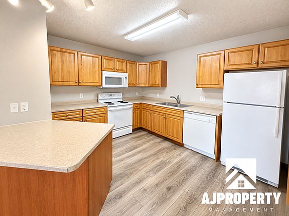 4th image of 7003 W 56th St APT 7