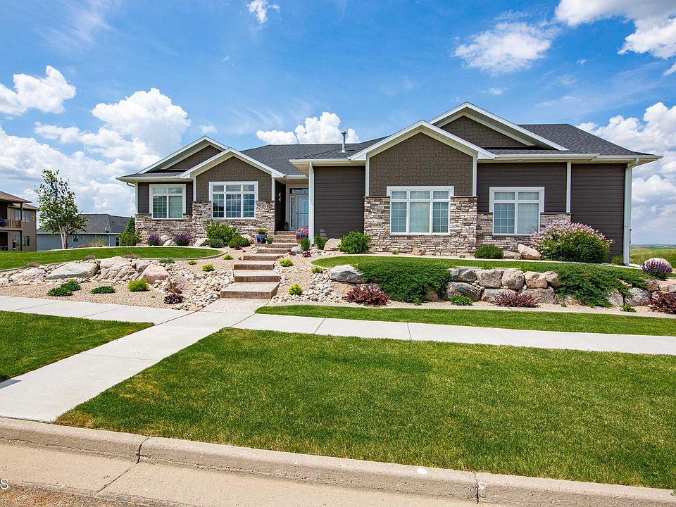 3914 Clairmont Rd, Bismarck, ND 58503 MLS 4006877 Zillow