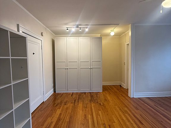 5th image of 203 Marengo Ave #4