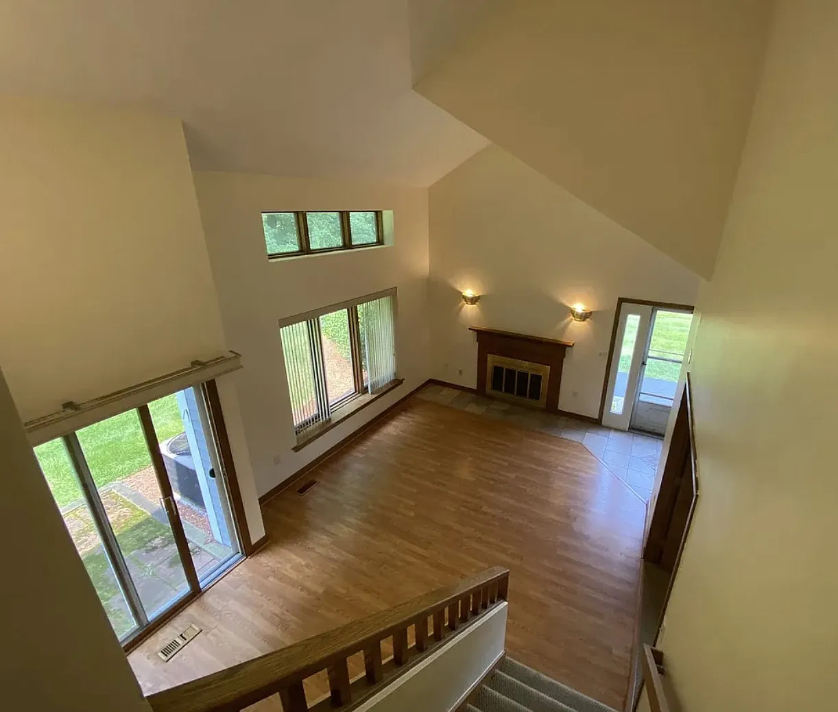 2 bed, 1185 sqft, $2,900 — Photo 3