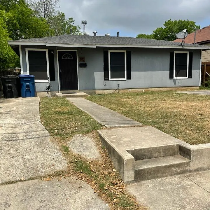 135 Dean St