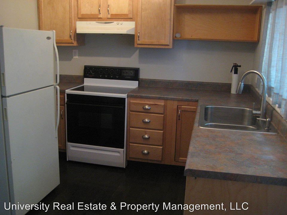 1st image of 1415 Highland Ave APT 8