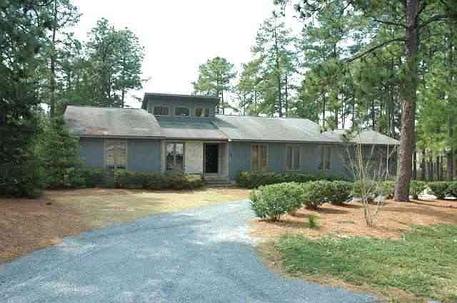 1st image of 385 Longleaf Drive