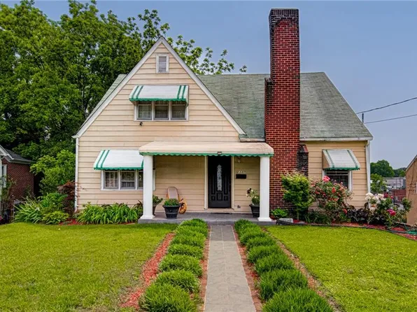 2337 Okalina Ave, Winston Salem, NC 27105