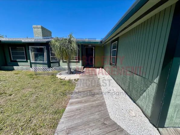 563 Parkview Dr, Sarasota, FL 34243