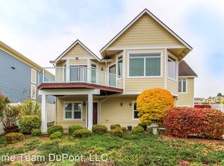 1803 Lafayette St, Steilacoom, WA 98388