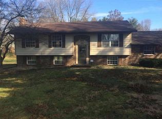 7468 E Old Maple Ave, Terre Haute, IN 47803