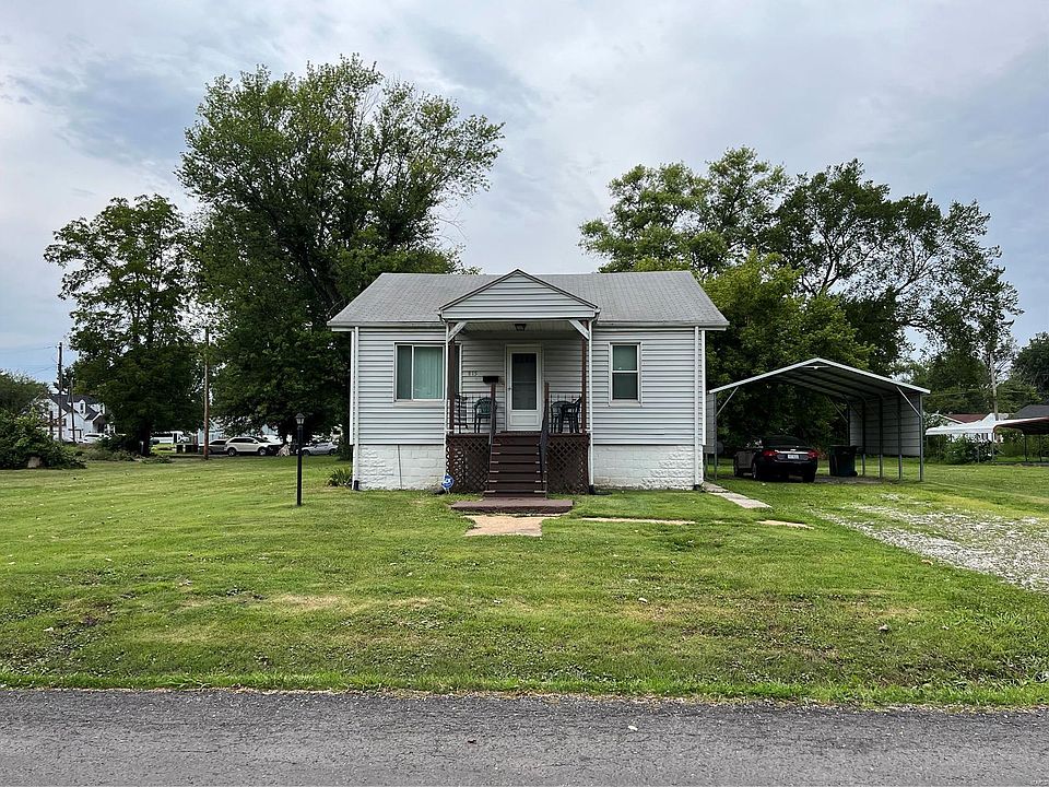 1st image of 815 N 82nd St