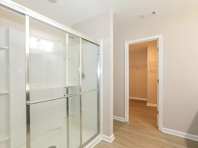 1091 Coldwater Dr — Photo 11