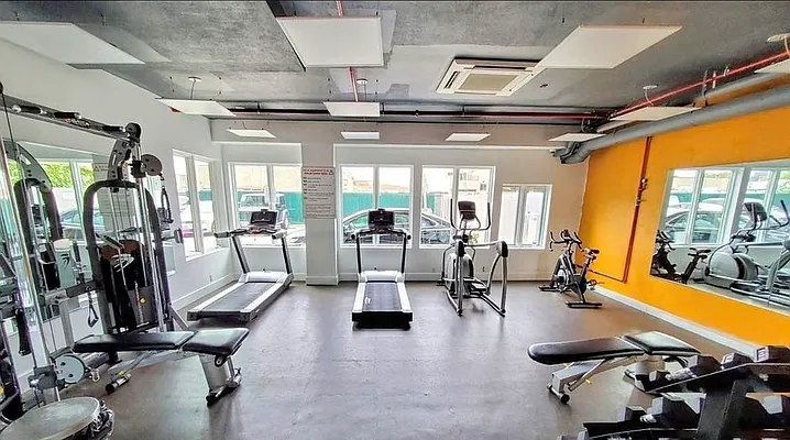 Rented by eRealty Advisors USA Inc | media 11