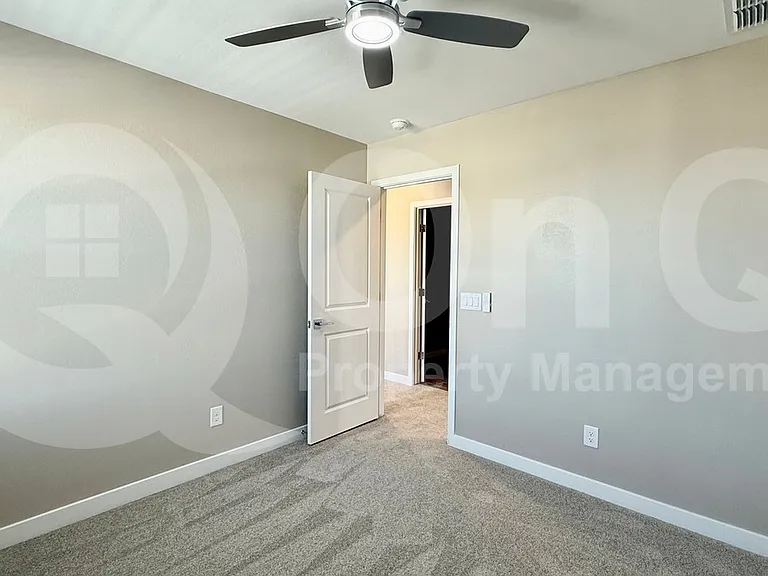 3189 S 180th Ln — Photo 17