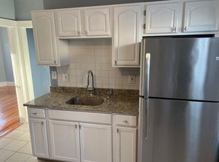 22 Cameron St FLOOR 3, Dorchester, MA 02125